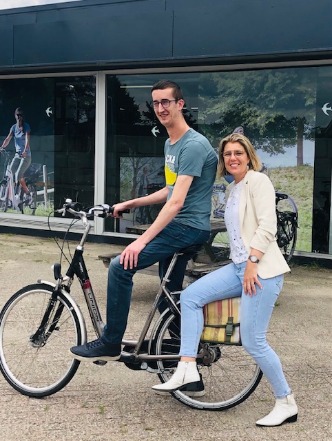 Spring Maar Achterop Bij Mij